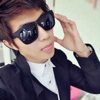 qq头像图片照片男生_WWW.WHOISQQ.COM