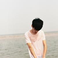 qq男生头像图片吸引女生_WWW.WHOISQQ.COM