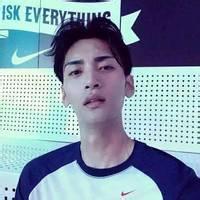 正脸男生头像图片_WWW.WHOISQQ.COM