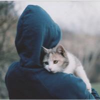 男生和宠物头像图片吧_WWW.WHOISQQ.COM