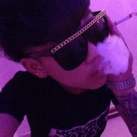 非常霸道的男生头像图片_WWW.WHOISQQ.COM