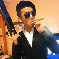 qq逗比男生头像图片_WWW.WHOISQQ.COM