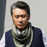 qq头像图片 男生成熟_WWW.WHOISQQ.COM