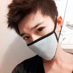 很阳光的男生头像图片_WWW.WHOISQQ.COM