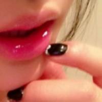 一半脸流血男生头像图片_WWW.WHOISQQ.COM