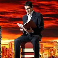 低头看书的男生头像图片_WWW.WHOISQQ.COM