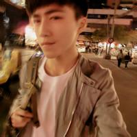 男生流年qq头像图片_WWW.WHOISQQ.COM