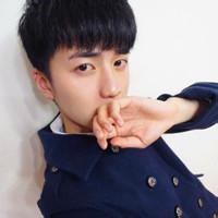 严肃男生头像图片_WWW.WHOISQQ.COM