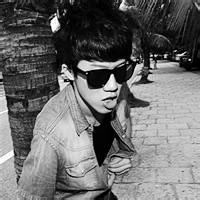 潮流qq头像图片男生_WWW.WHOISQQ.COM