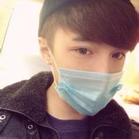 qq带着口罩的男生头像图片_WWW.WHOISQQ.COM