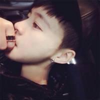 qq带着口罩的男生头像图片_WWW.WHOISQQ.COM