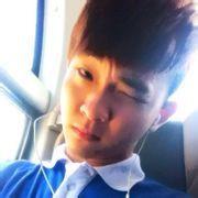 男生头像图片哭笑不得_WWW.WHOISQQ.COM
