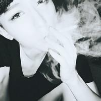 失心人男生头像图片_WWW.WHOISQQ.COM