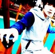 qq远距离头像图片男生_WWW.WHOISQQ.COM