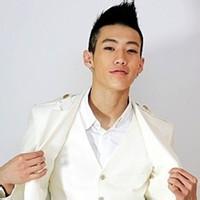 成年人头像图片男生_WWW.WHOISQQ.COM