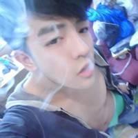 无她无爱男生头像图片_WWW.WHOISQQ.COM