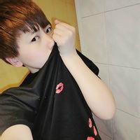 无她无爱男生头像图片_WWW.WHOISQQ.COM