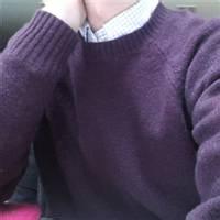 不露脸衬衫男生头像图片_WWW.WHOISQQ.COM