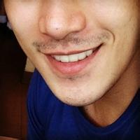 qq头像图片男生露_WWW.WHOISQQ.COM