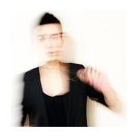 小二货男生头像图片_WWW.WHOISQQ.COM