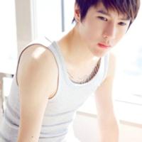 个人男生头像图片_WWW.WHOISQQ.COM