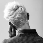 2014潮流英伦男生头像图片_WWW.WHOISQQ.COM