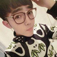 陌陌头像图片大全男生_WWW.WHOISQQ.COM