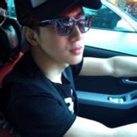 带墨镜黑社会男生头像图片_WWW.WHOISQQ.COM
