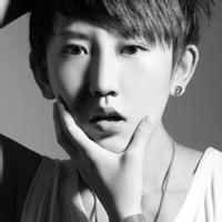 qq精选头像图片男生_WWW.WHOISQQ.COM