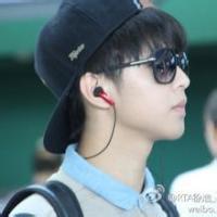 王俊凯头像图片男生专用_WWW.WHOISQQ.COM