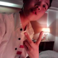 qq男生身上带血头像图片_WWW.WHOISQQ.COM