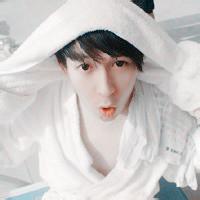 qq男生白头像图片_WWW.WHOISQQ.COM