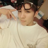 男生和马的头像图片_WWW.WHOISQQ.COM