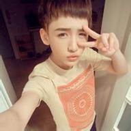 男生带小孩的头像图片_WWW.WHOISQQ.COM