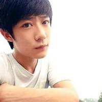 男生带小孩的头像图片_WWW.WHOISQQ.COM