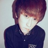 男生头像图片染发蓝色_WWW.WHOISQQ.COM