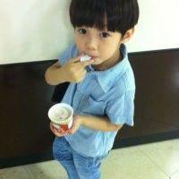 小孩萌头像图片男生_WWW.WHOISQQ.COM