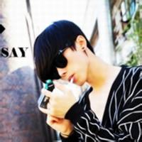 qq霸道抽烟男生头像图片_WWW.WHOISQQ.COM