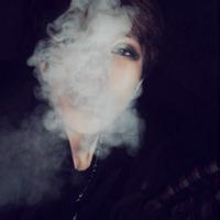 qq霸道抽烟男生头像图片_WWW.WHOISQQ.COM