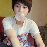 qq男生00后头像图片年龄小_WWW.WHOISQQ.COM