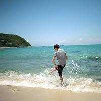 qq头像图片 男生背景_WWW.WHOISQQ.COM