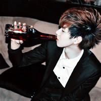 qq男生炫酷头像图片_WWW.WHOISQQ.COM