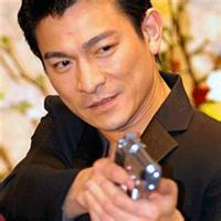 男生头像图片拿枪吧_WWW.WHOISQQ.COM