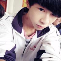 中学生男生穿校服头像图片_WWW.WHOISQQ.COM