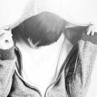 男生街舞帽子头像图片_WWW.WHOISQQ.COM