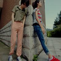 男生女生手牵手头像图片_WWW.WHOISQQ.COM