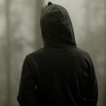 黑色头像图片男生背影_WWW.WHOISQQ.COM