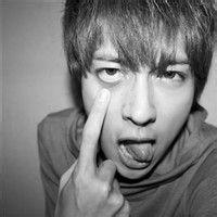 憨厚男生头像图片_WWW.WHOISQQ.COM