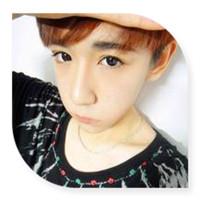 带相框男生头像图片_WWW.WHOISQQ.COM