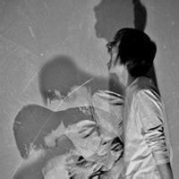 男生撕心裂肺带子头像图片_WWW.WHOISQQ.COM